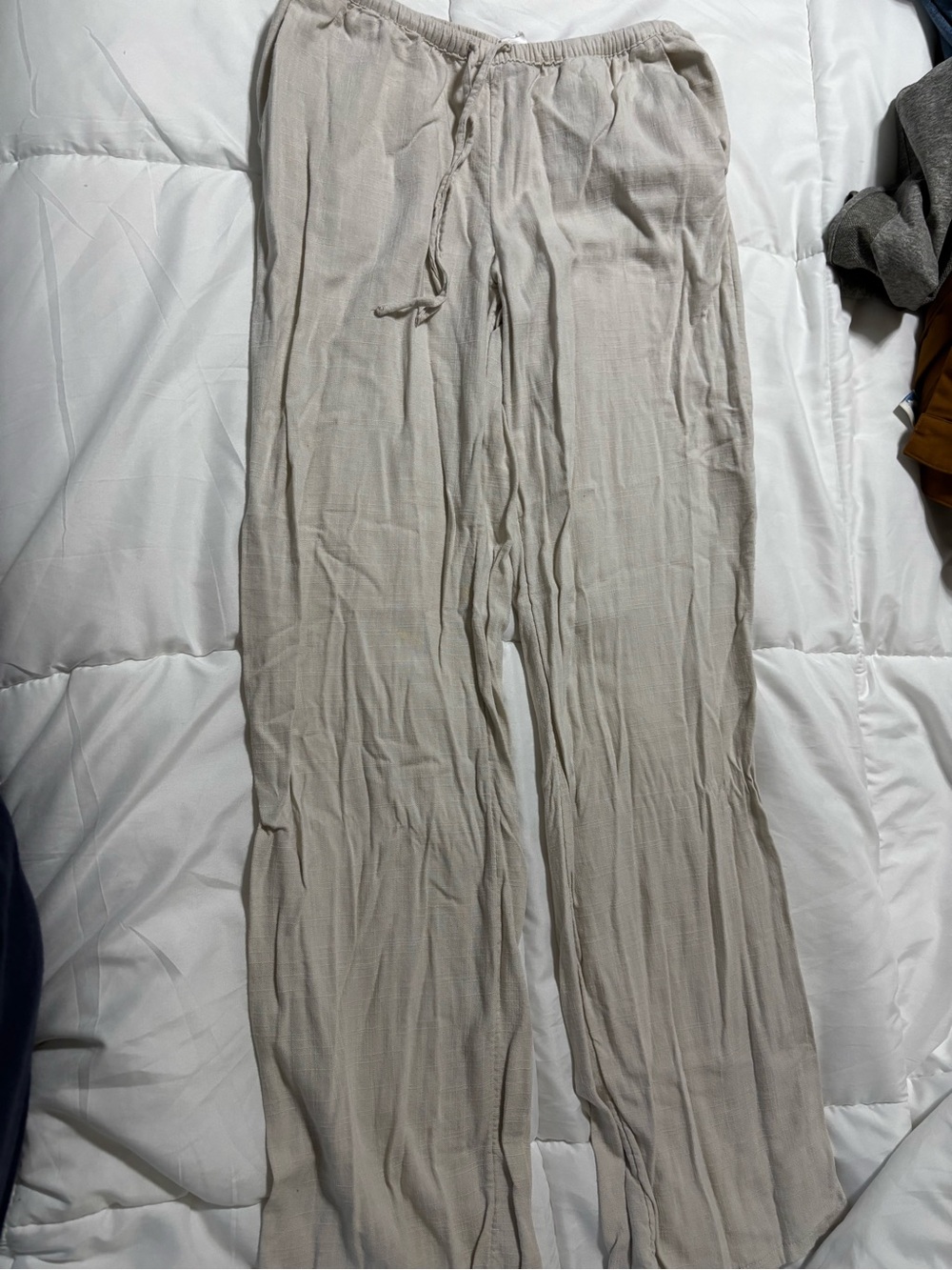 H&M Women's Cream Drawstring Wide-Leg Joggers